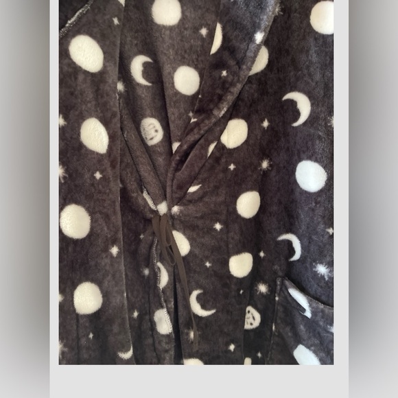 Sonoma Goods For Life Gray Celestial Bathrobe Soft Fleece Size Small Short Cozy - Picture 5 of 8